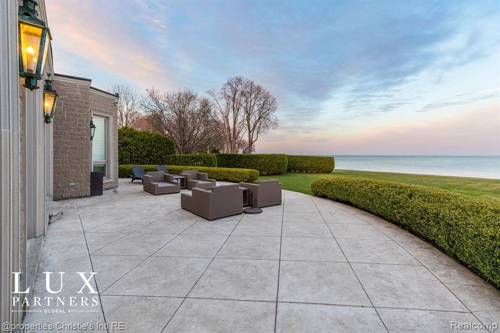 Village Of Grosse Pointe Shores, MI 48236,1010 LAKE SHORE Road