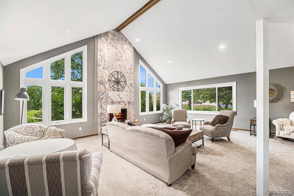 Orion Twp, MI 48348,1080 Meadow Crest Drive