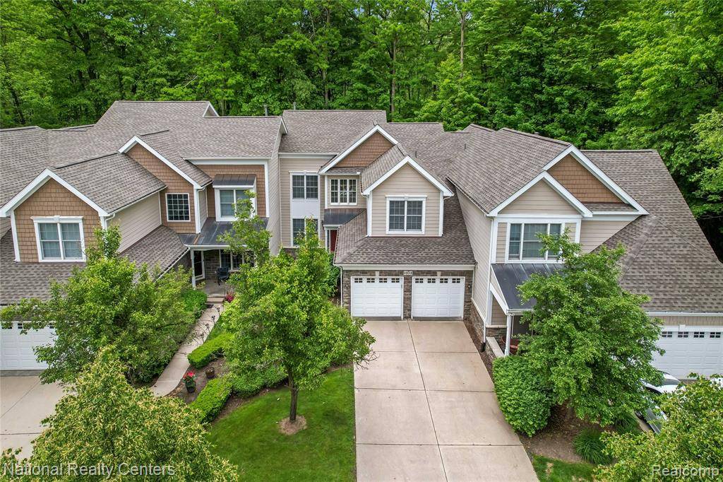 Novi, MI 48374,49648 Timber Trail