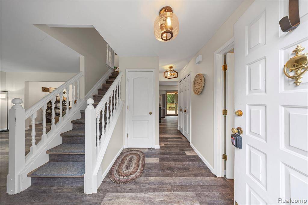 Commerce Twp, MI 48382,8924 Woods Edge Drive