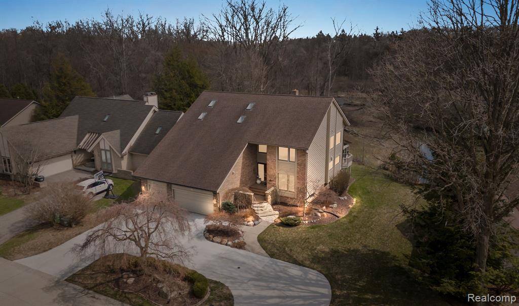 Rochester Hills, MI 48307,785 River Bend Drive