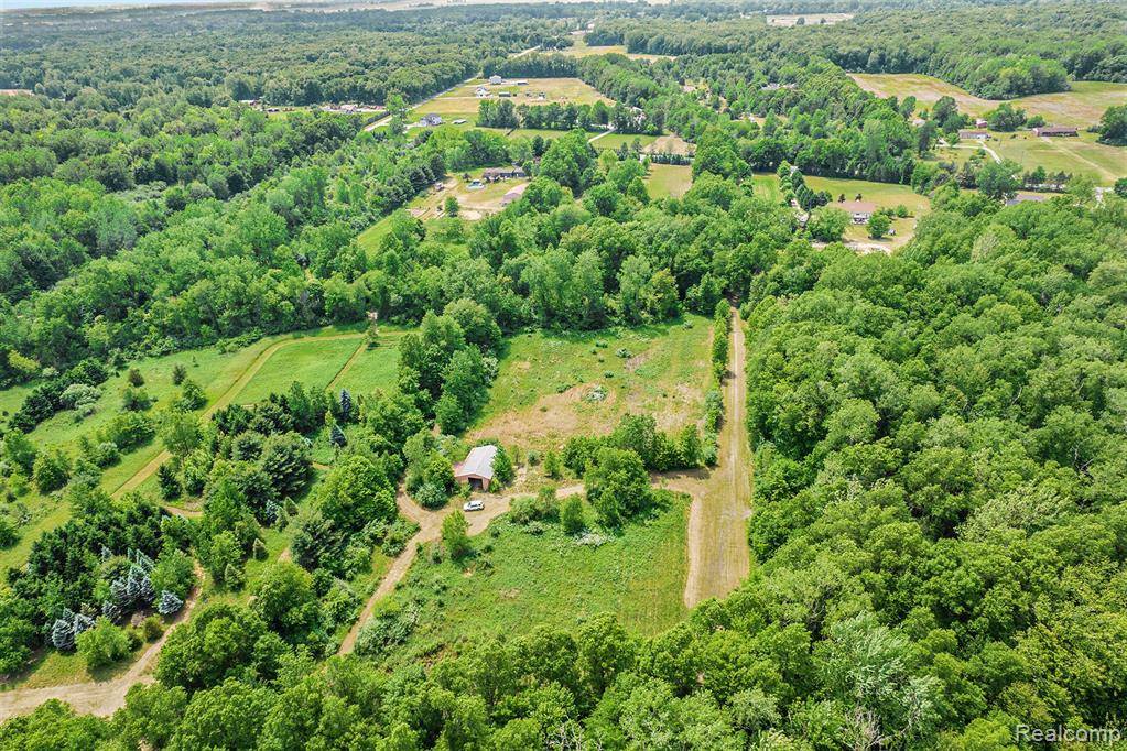 London Twp, MI 48160,10900 Tuttlehill Road