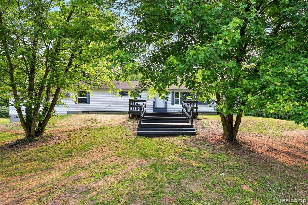 London Twp, MI 48160,10900 Tuttlehill Road
