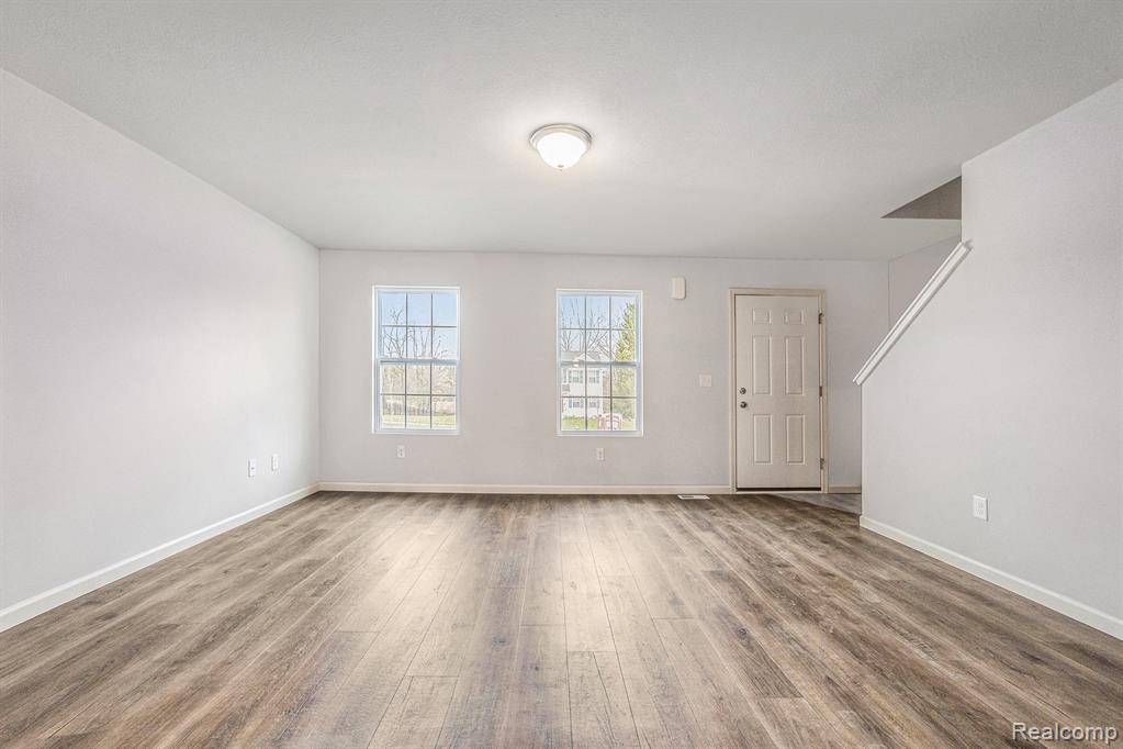 Manchester Vlg, MI 48158,138 Woodland Way