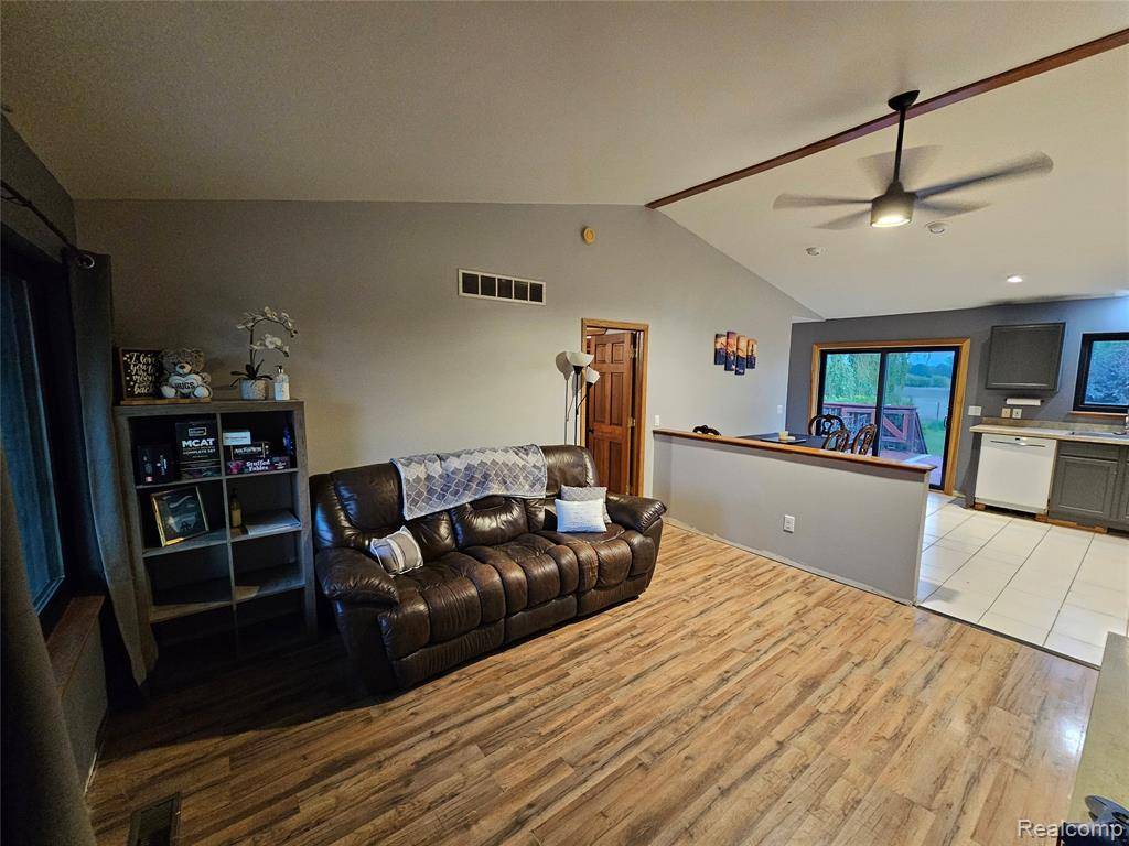 Gaines Twp, MI 48473,11103 Hill Road