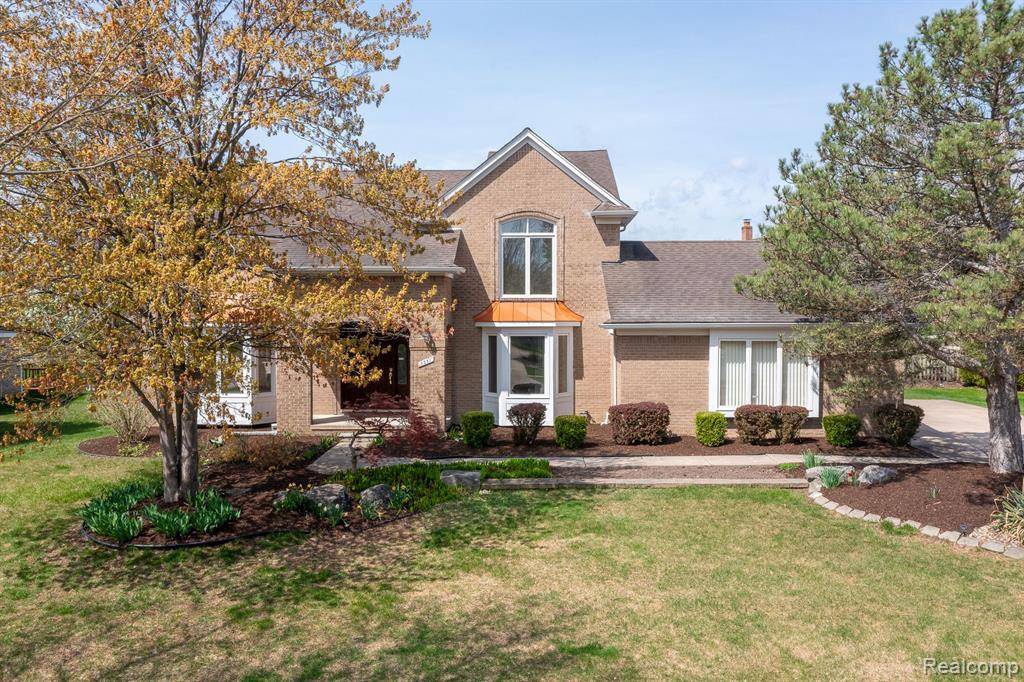 Troy, MI 48084,3351 MUERKNOLL Drive