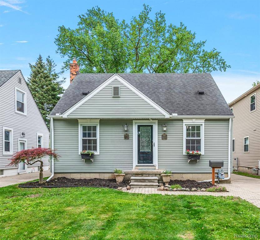 Dearborn, MI 48124,22923 Madison Street