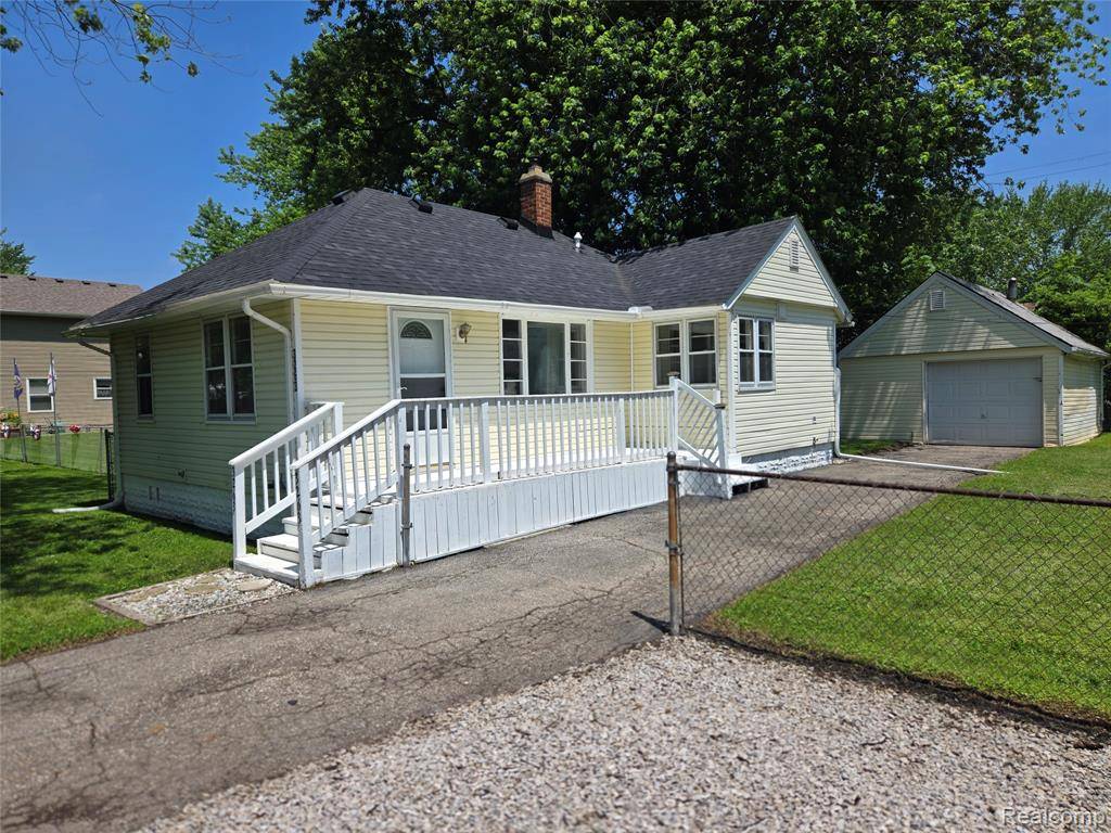 Monroe, MI 48162,3263 Beechwood Street