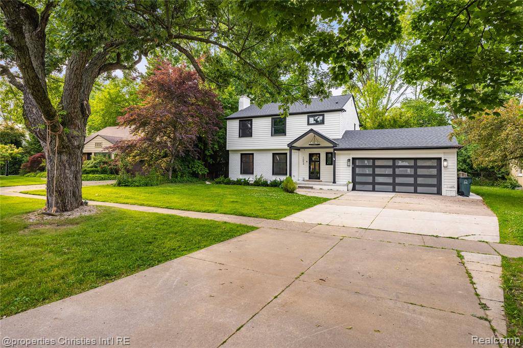 Birmingham, MI 48009,1054 Saxon Drive