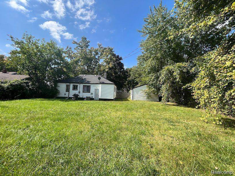 Oak Park, MI 48237,20760 Ridgedale Street