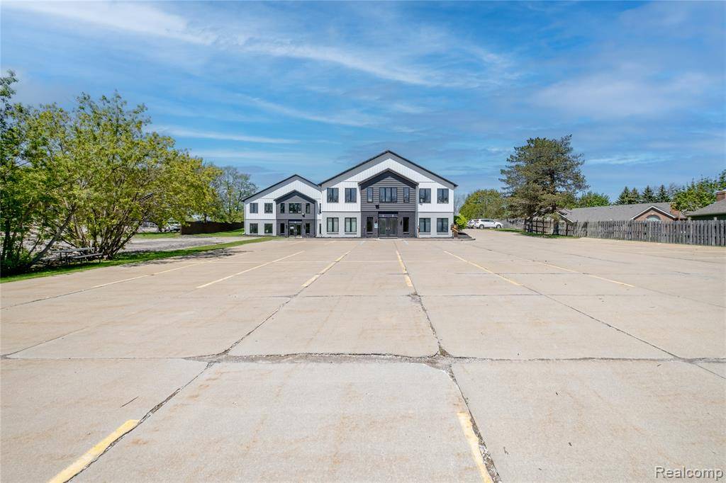 Grand Blanc, MI 48439,536 Perry Road 6
