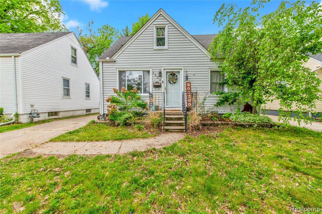 Dearborn, MI 48124,3504 Detroit Street