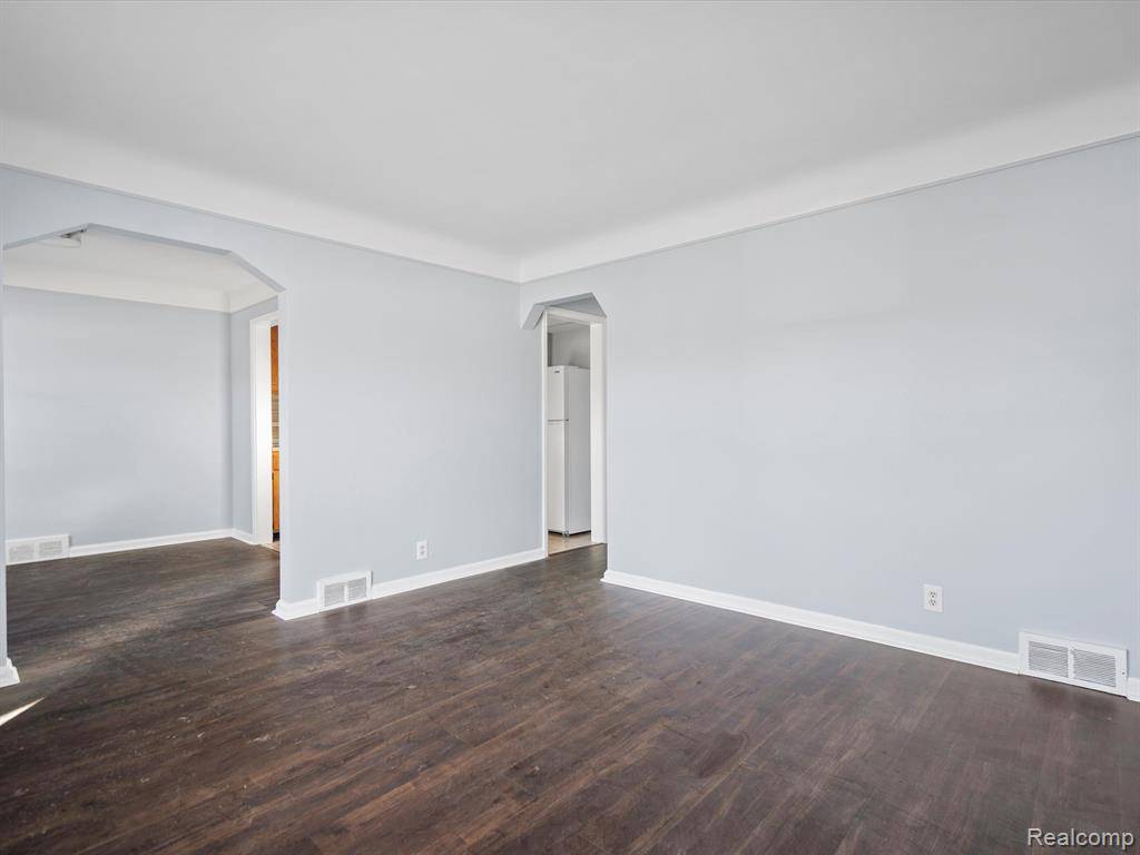Dearborn, MI 48124,3752 KATHERINE Street