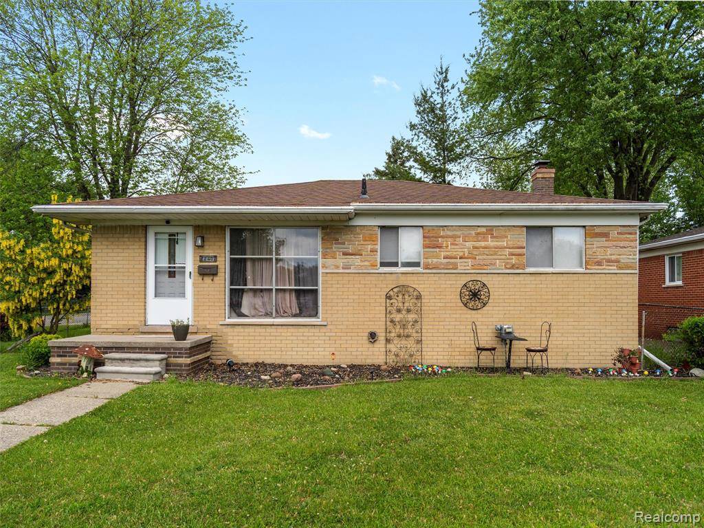 St. Clair Shores, MI 48082,22401 Francis Street