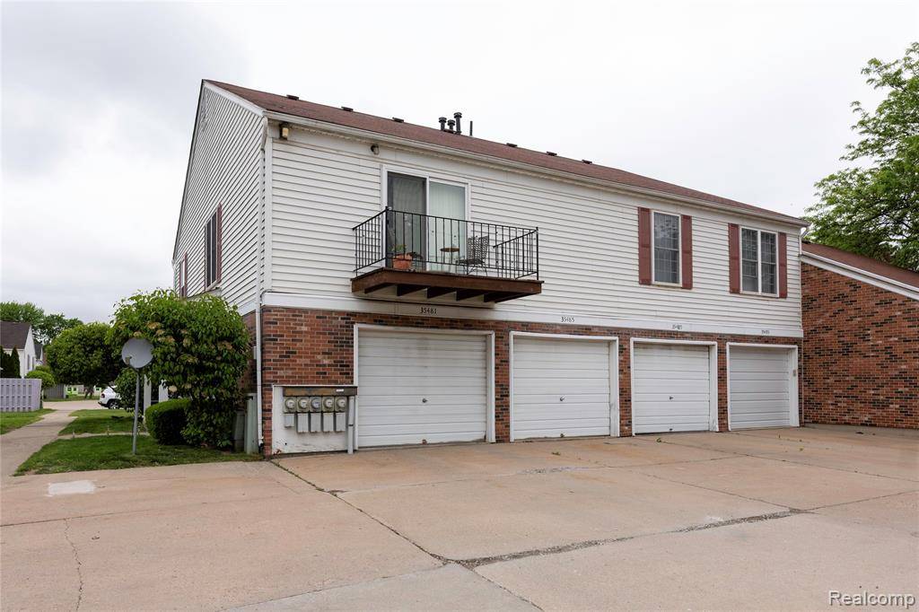Clinton Twp, MI 48035,35485 Stillmeadow Lane
