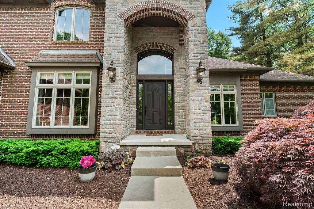 Green Oak Twp, MI 48178,9030 Hidden Court W