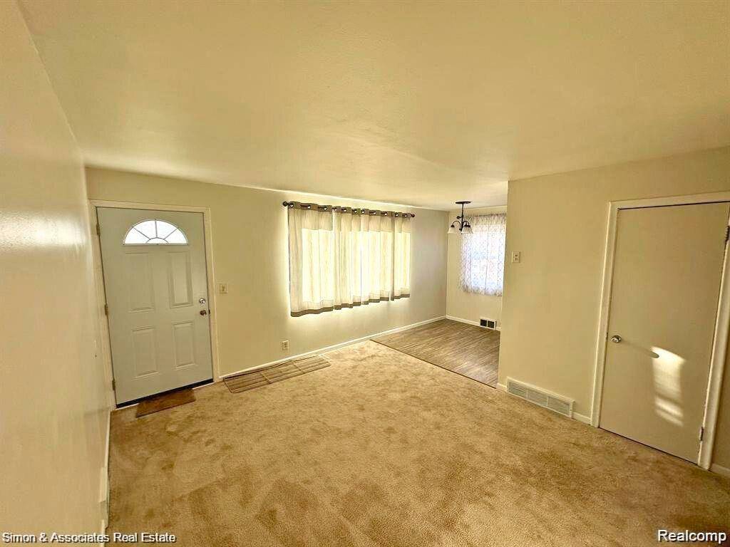 Westland, MI 48186,2439 Stieber Street