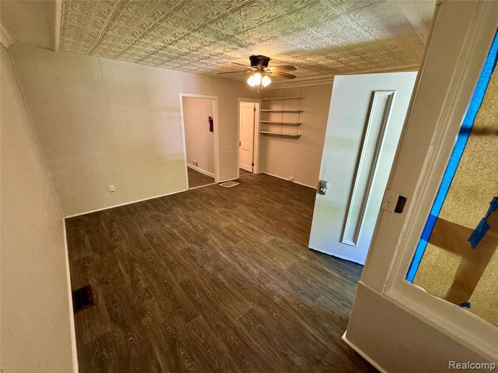 Ypsilanti, MI 48198,854 Maplewood #2 Avenue