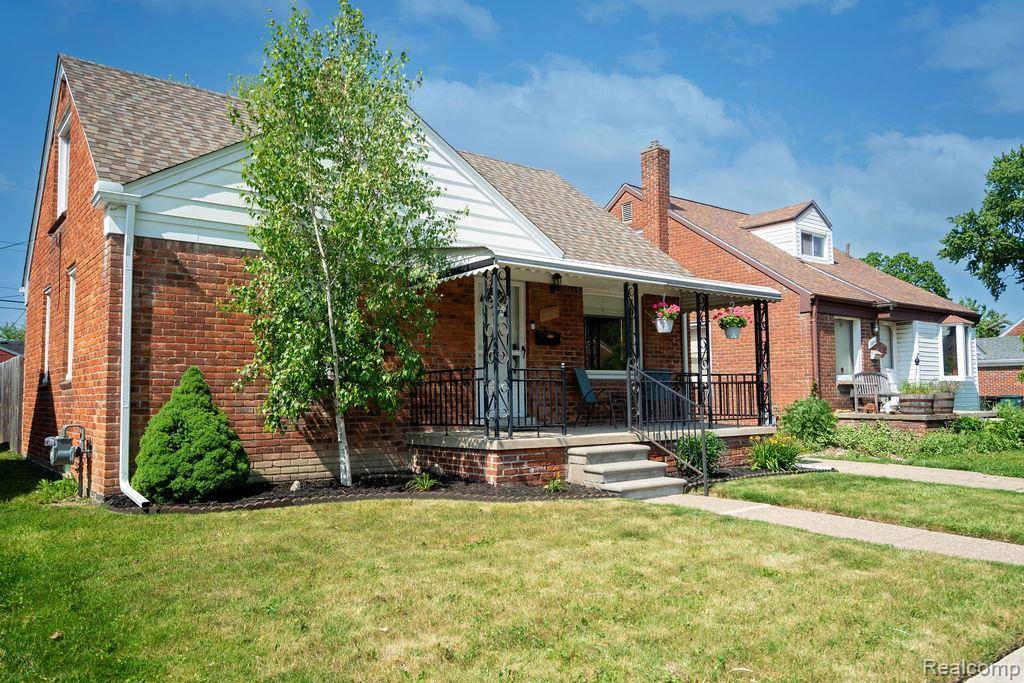 Lincoln Park, MI 48146,1810 Riverbank Street