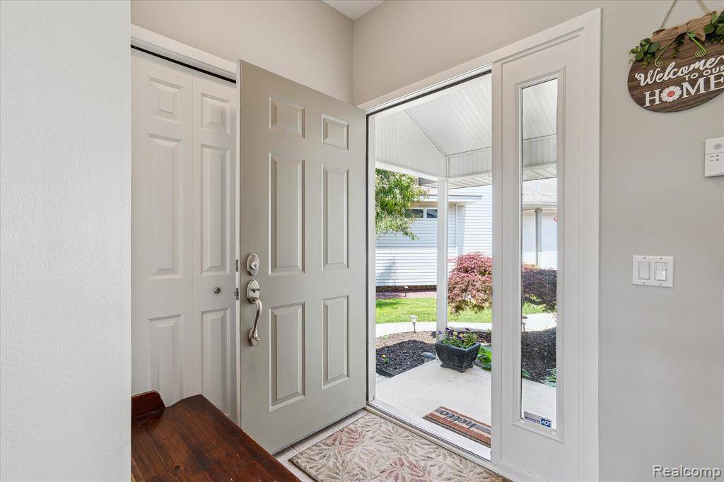 Hamburg Twp, MI 48189,4118 Shoreview Lane