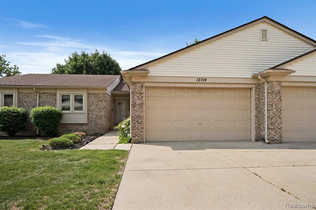 Shelby Twp, MI 48315,13716 Maple Grove Avenue