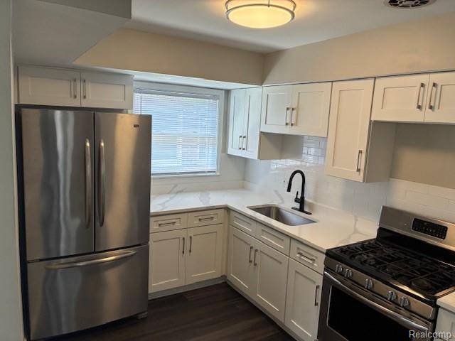 Redford Twp, MI 48239,9911 Kinloch