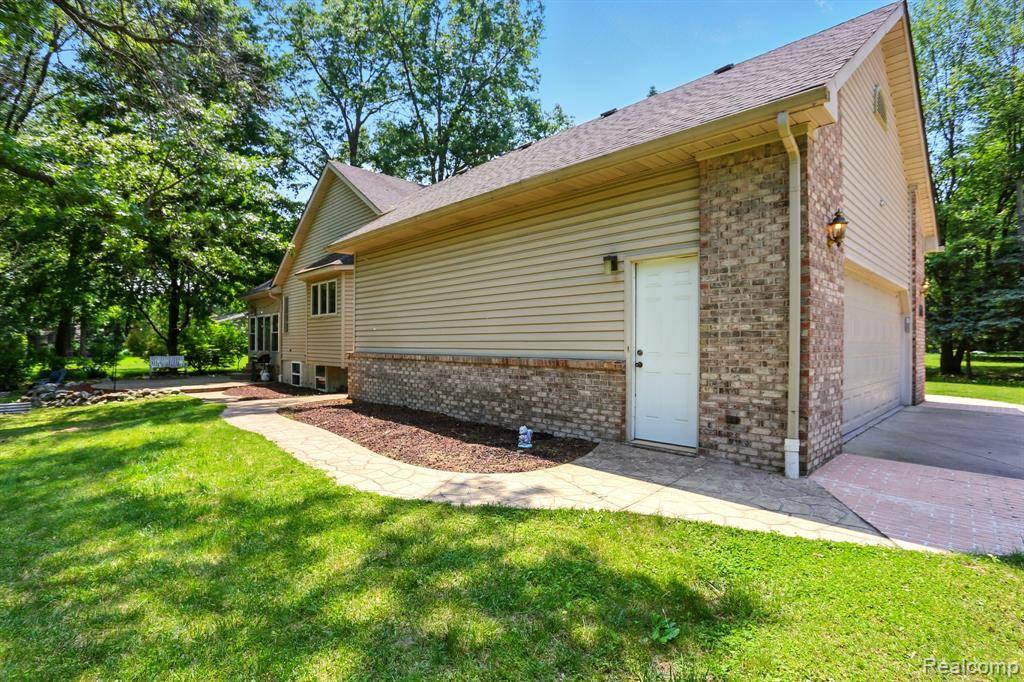 Shelby Twp, MI 48315,11970 Diamond Drive