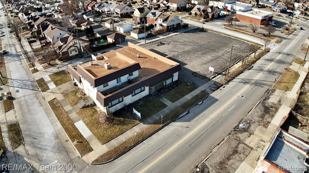 Dearborn, MI 48126,8805 TIREMAN Avenue