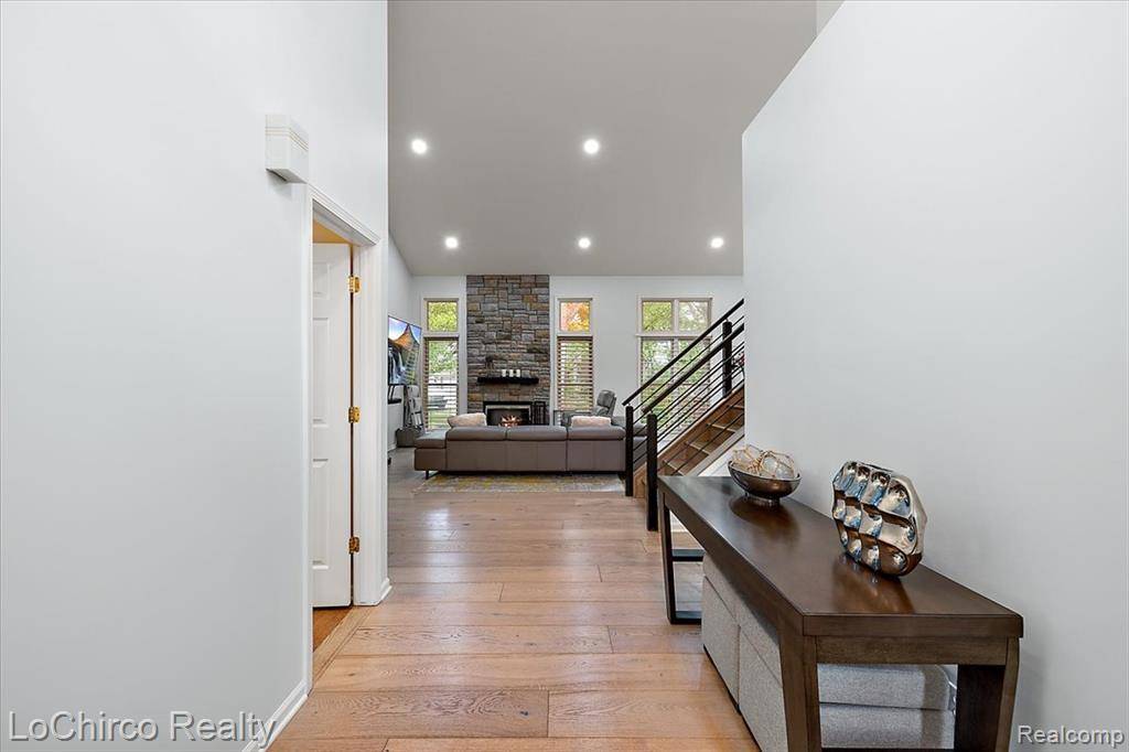 West Bloomfield Twp, MI 48324,7394 Water Oaks Drive