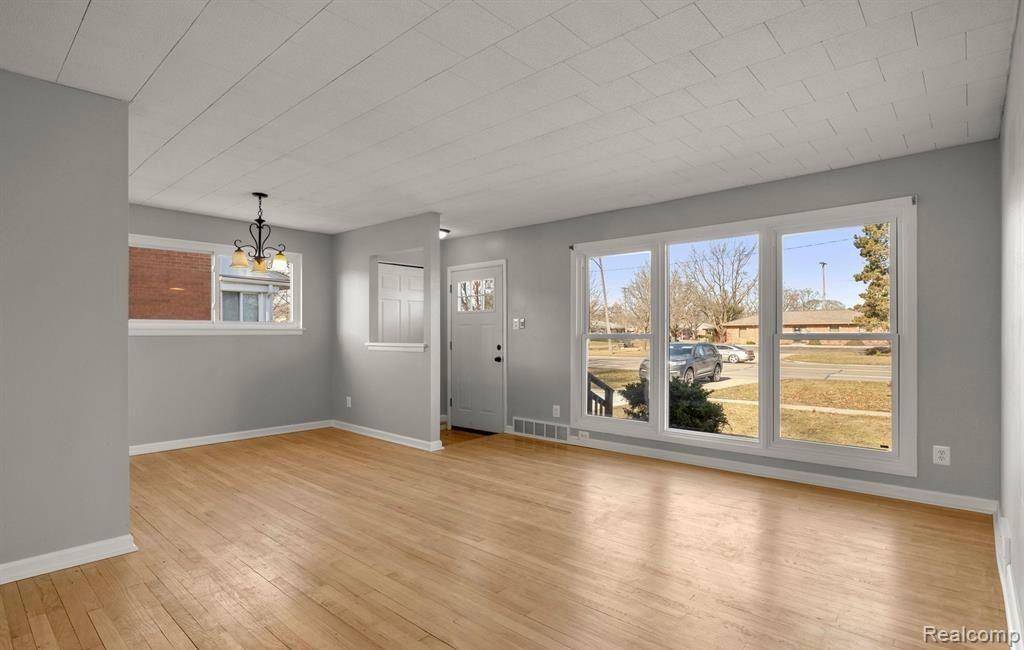 Dearborn Heights, MI 48127,27007 Joy Road