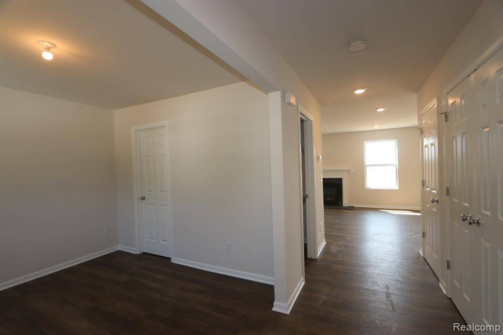 Grand Blanc Twp, MI 48439,4311 Oak Street