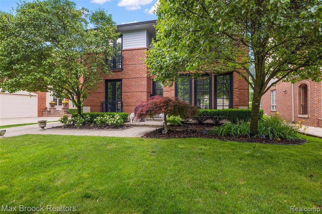 Birmingham, MI 48009,650 Hanna Street