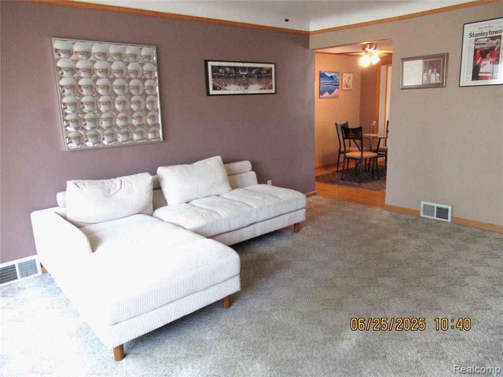 Trenton, MI 48183,3335 Maidstone Street