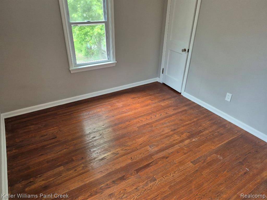 Eastpointe, MI 48021,22911 Hayes Apt 2 Avenue