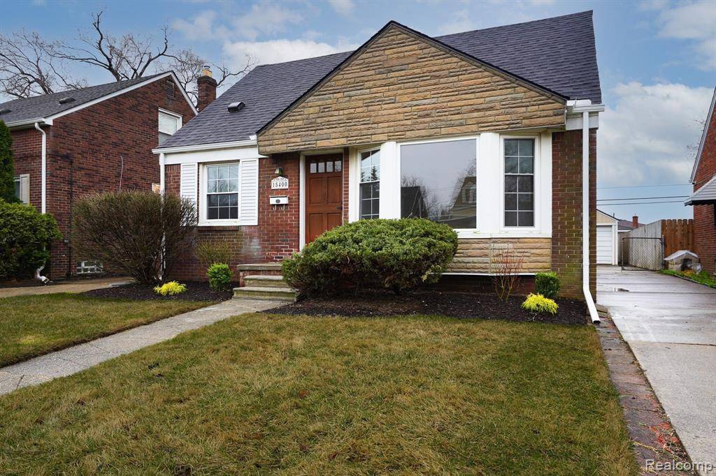 Eastpointe, MI 48021,15400 SPRENGER Avenue