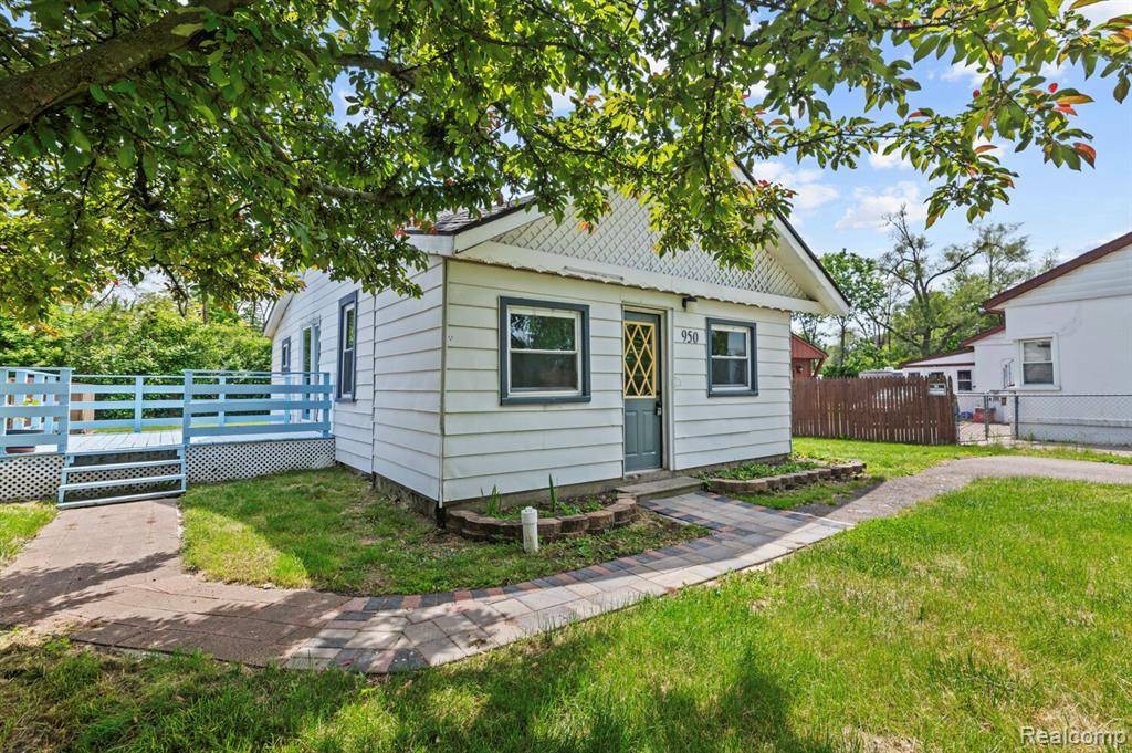 Ypsilanti, MI 48198,950 Auburndale Avenue