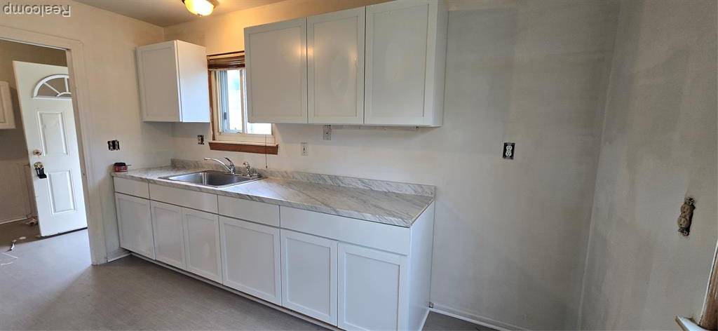Taylor, MI 48180,5944 Beech Daly Road