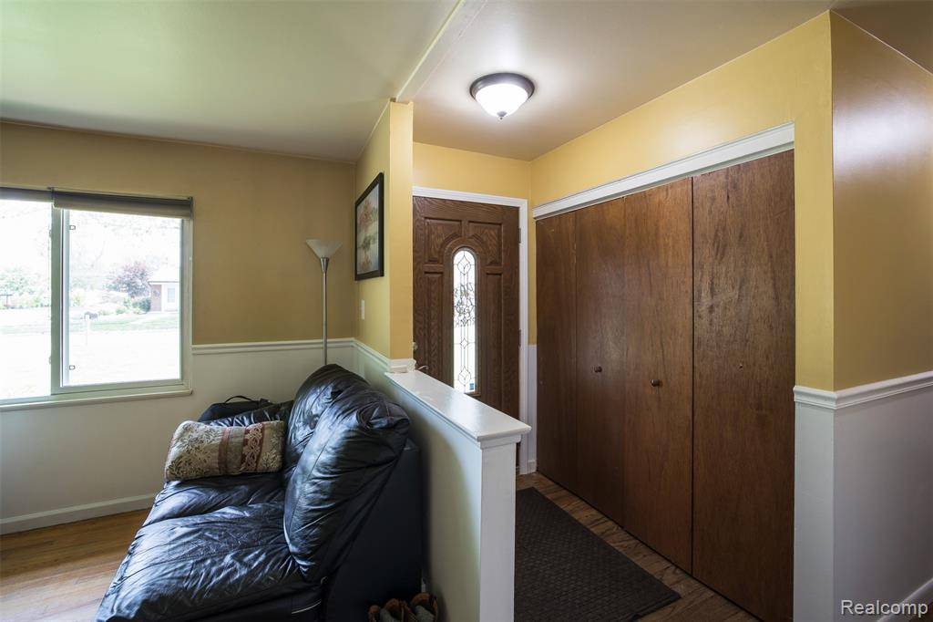 Livonia, MI 48152,17733 Deering Street