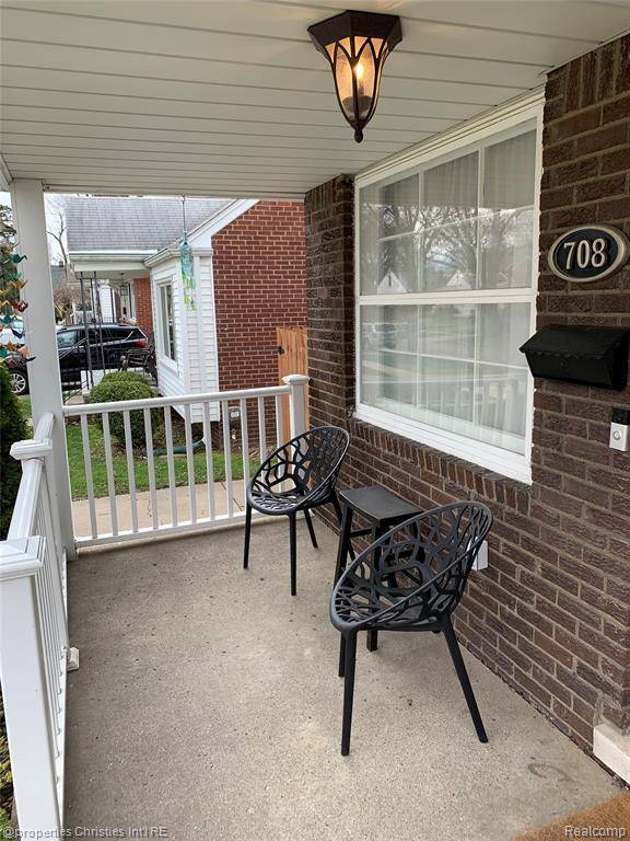 Royal Oak, MI 48067,708 S Minerva Avenue