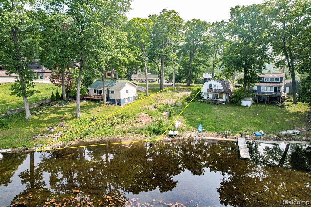 White Lake Twp, MI 48383,0 Wayne Road