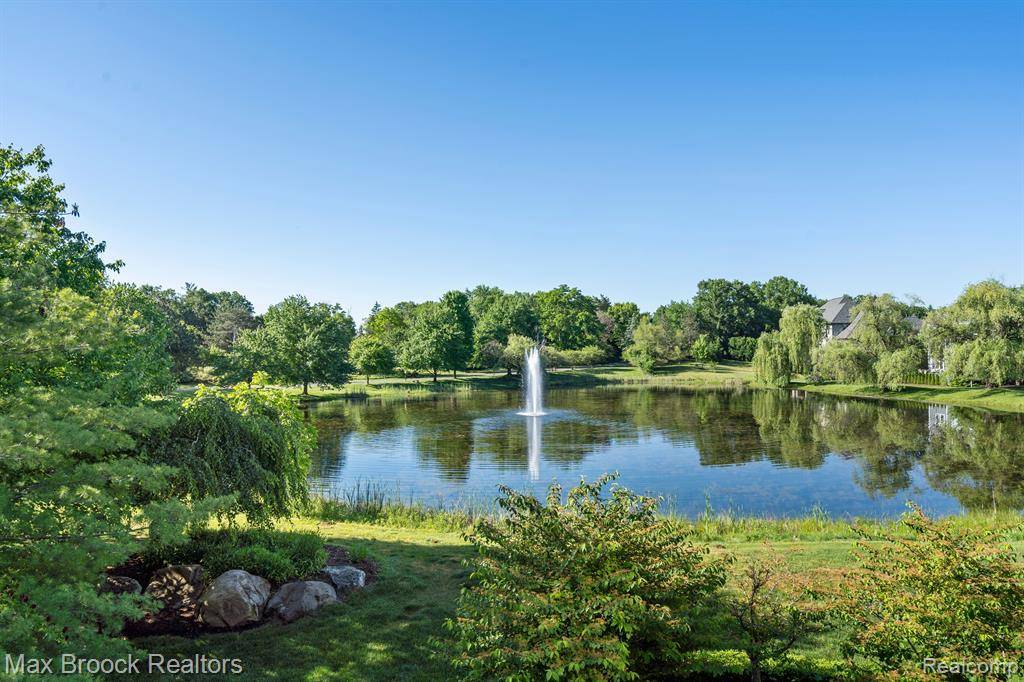 Bloomfield Twp, MI 48302,2921 Turtle Pond Court
