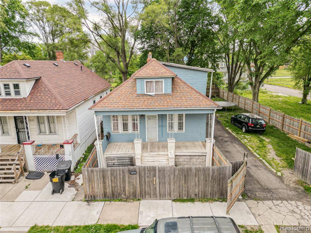 Hamtramck, MI 48212,13714 Fenelon Street