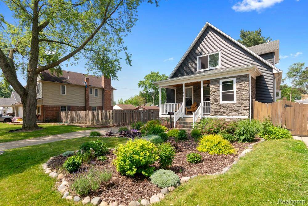 Dearborn, MI 48124,2400 Banner Street