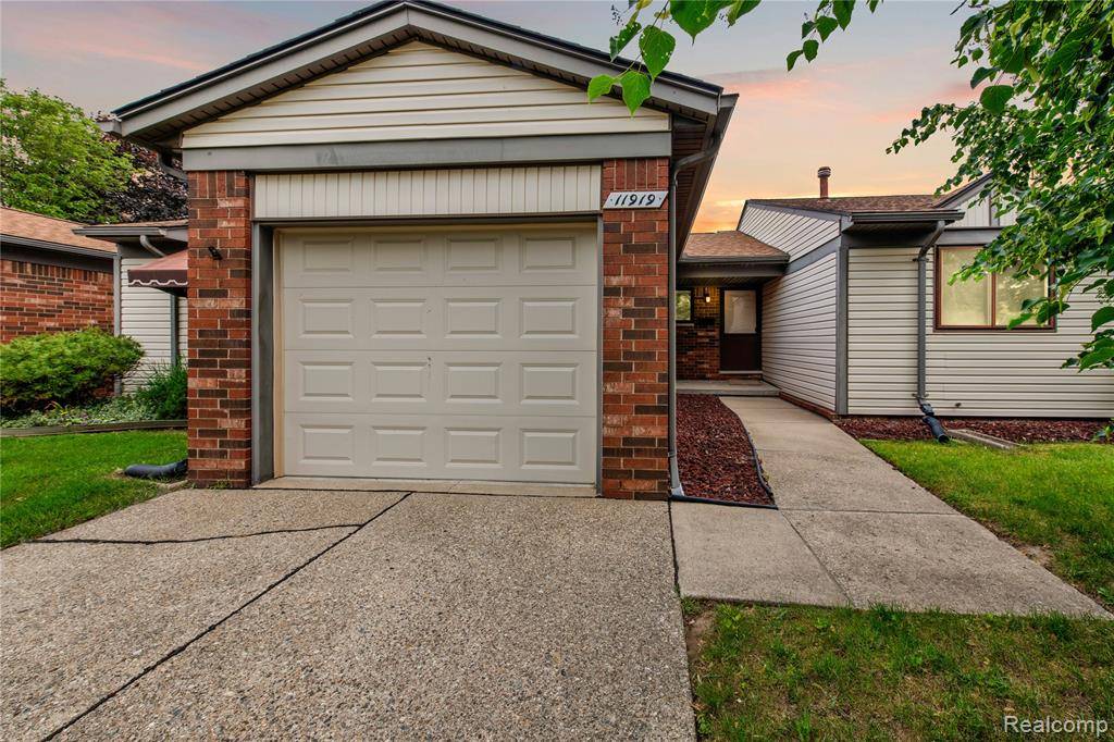 Sterling Heights, MI 48312,11919 Ina Drive 189