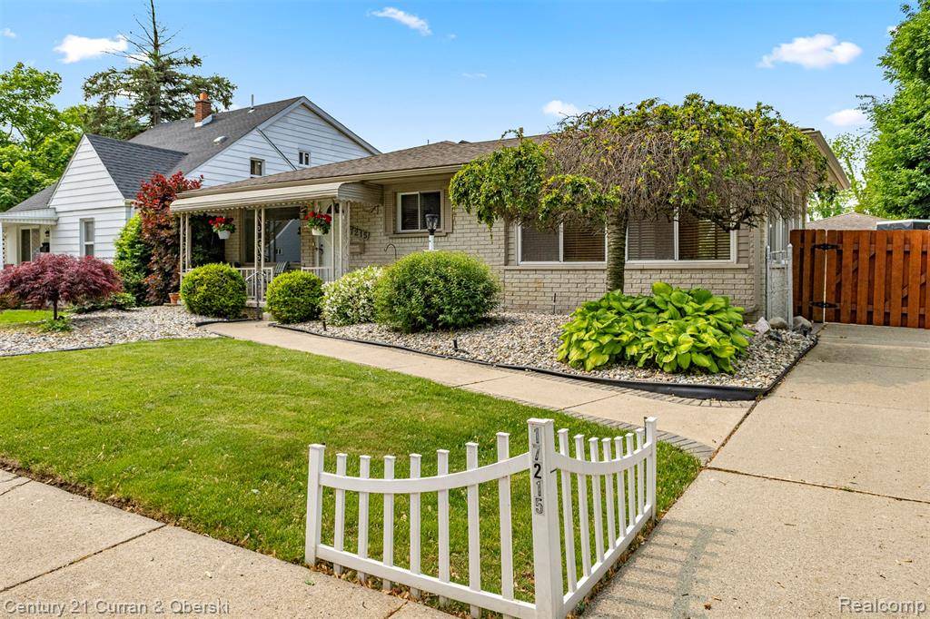 Allen Park, MI 48101,17215 Hanover Avenue