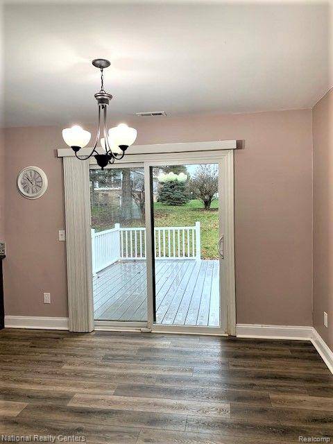 Novi, MI 48374,24331 FAIRWAY HILLS Drive