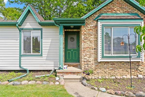 Grand Blanc, MI 48439,6011 Stockbridge Commons Trail