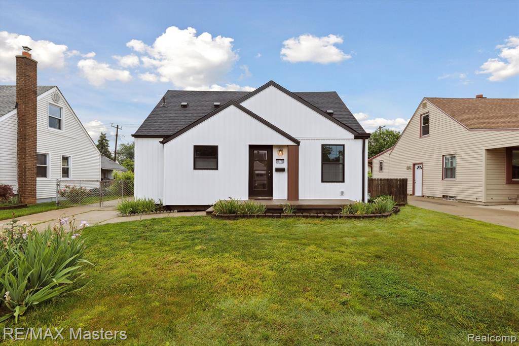 Riverview, MI 48193,17772 Clark Street