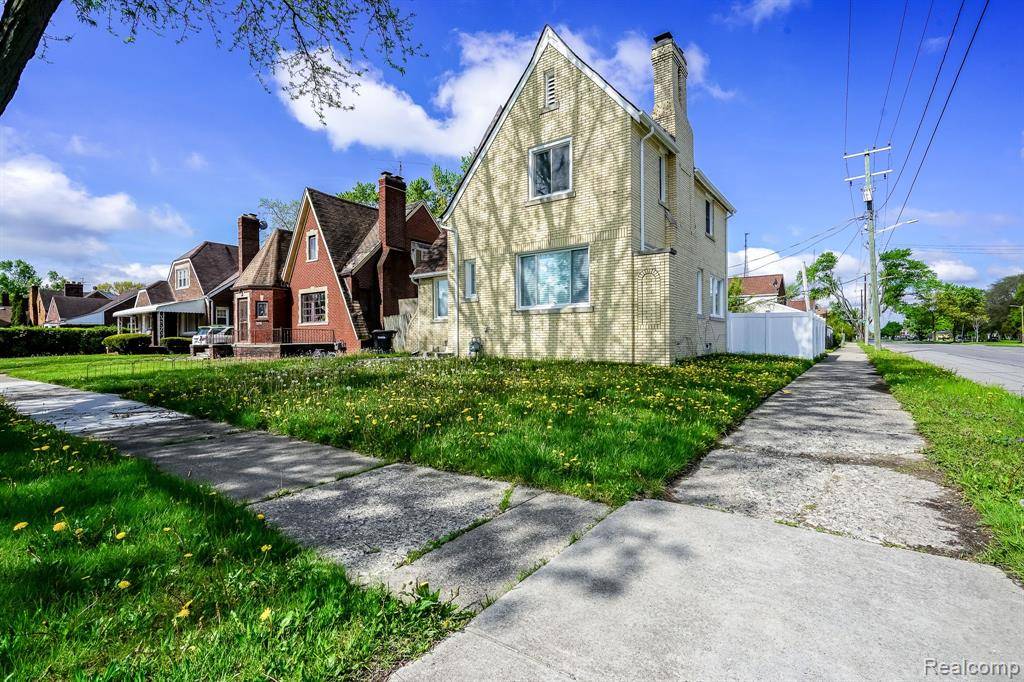 Detroit, MI 48219,16905 PATTON Street