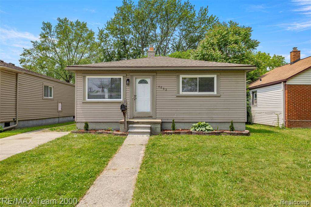 Dearborn Heights, MI 48125,4652 Raymond Avenue